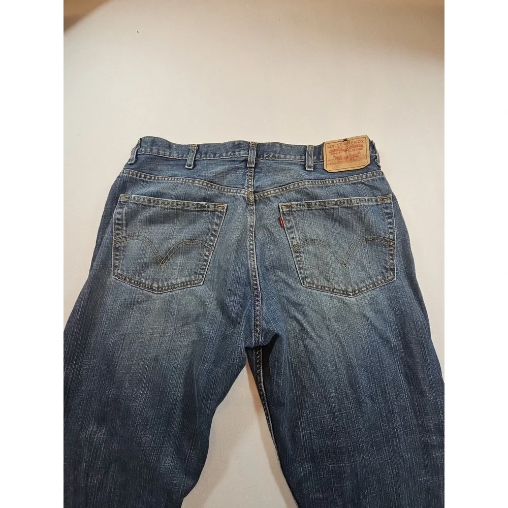 Levi's 505 Jeans Mens Size 38x30 Regular Fit Straight Leg